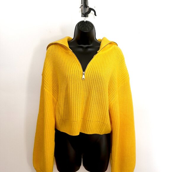 NWT Anjeanette Puff Sleeve Quarter Zip Sweater in Yellow / Medium - Picture 2 of 8